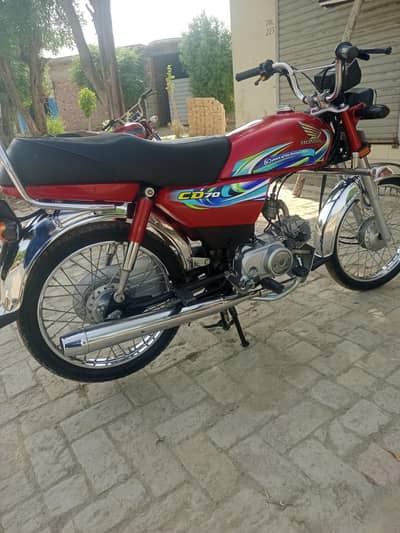 HONDA cd70
