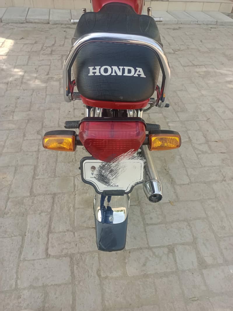 HONDA cd70 6