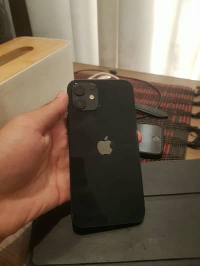 Apple iPhone 12