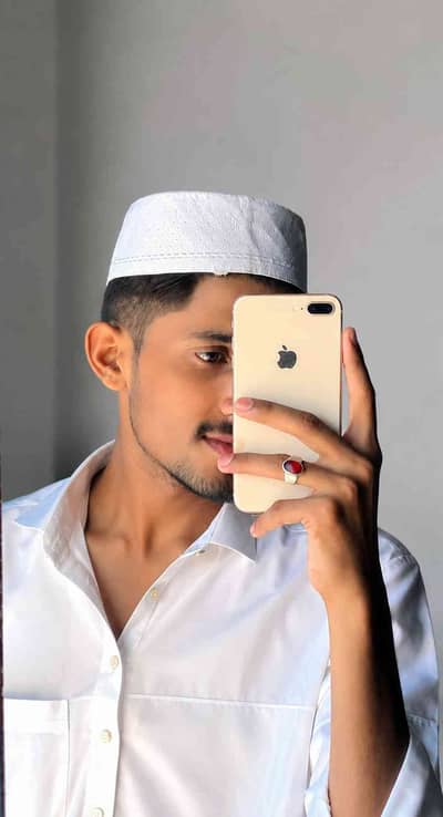 M Akmal