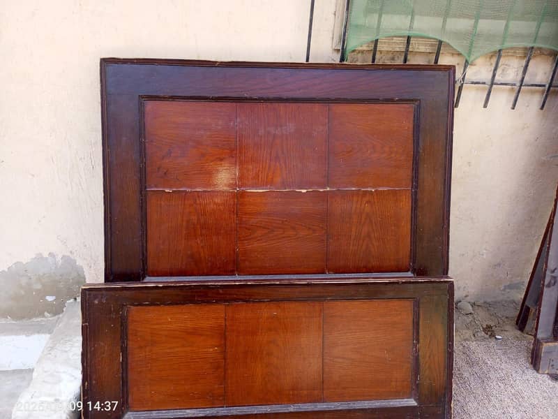 Single Bed with Mattress 0