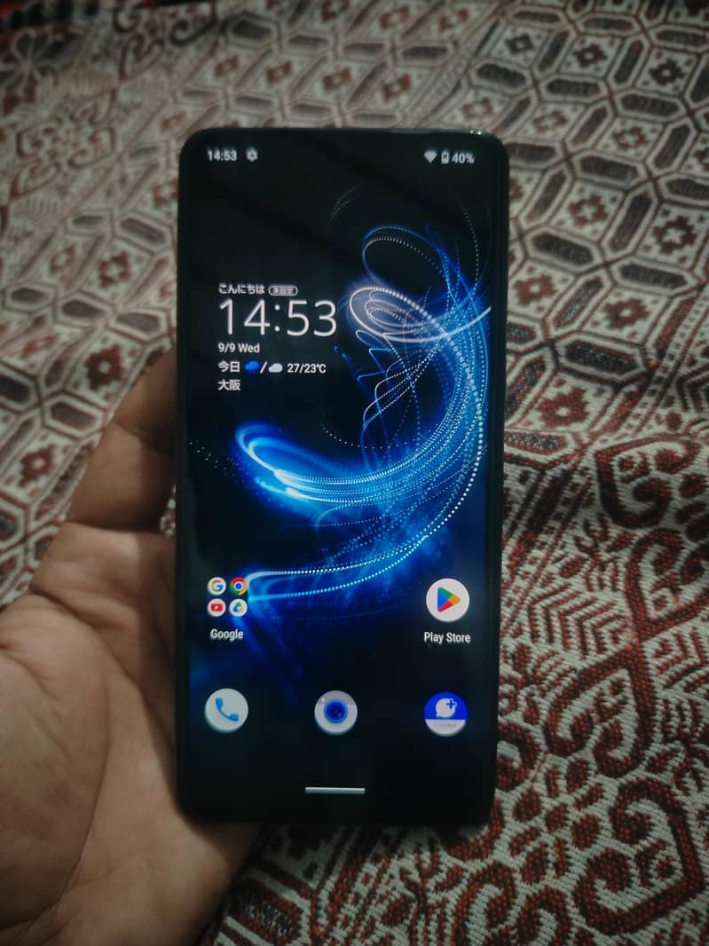 Sharp Aquos Zero 4