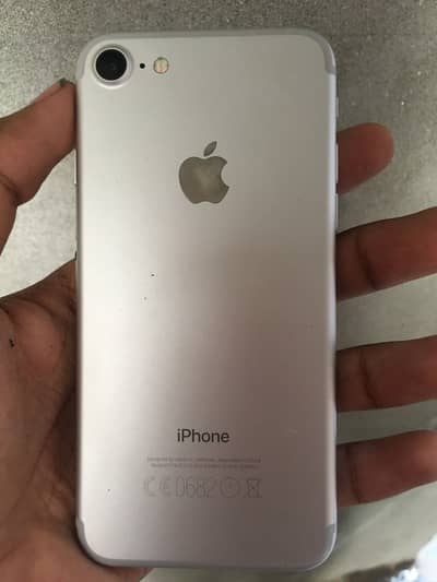 Apple iPhone 7