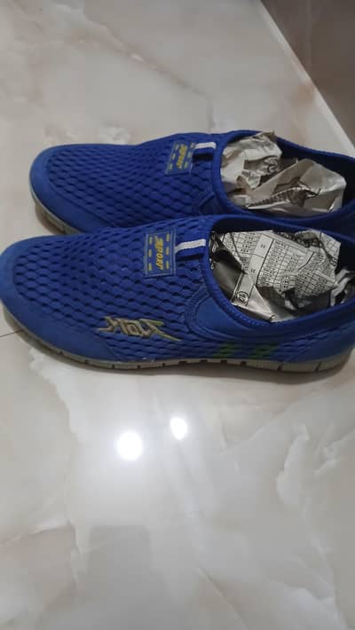sports shose walk shose comfortable