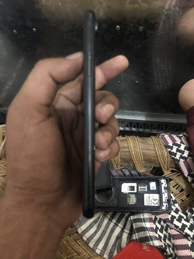 Apple iPhone XR 3