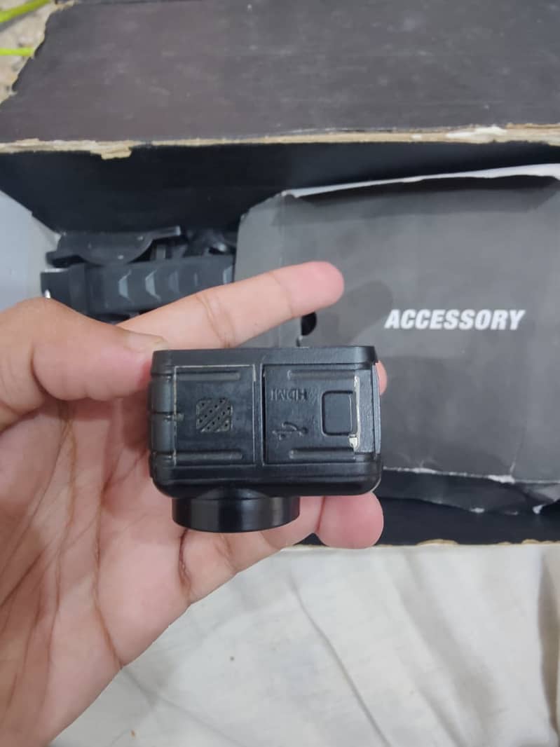Model: Campak V40 3