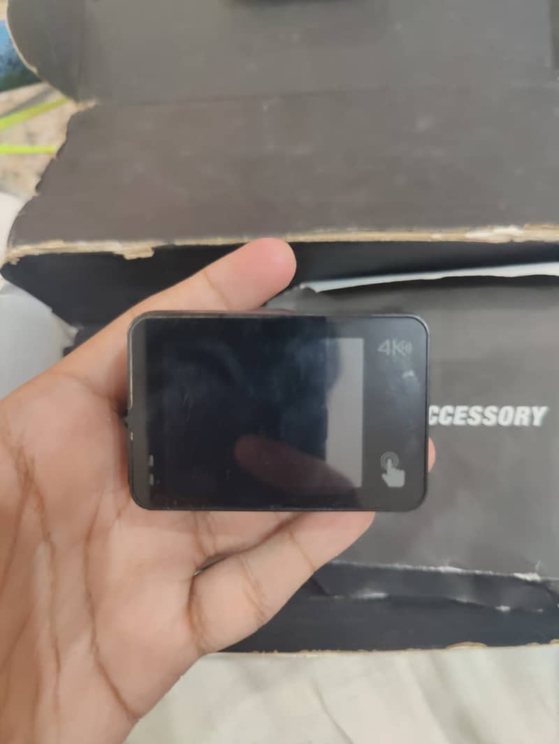 Model: Campak V40 6