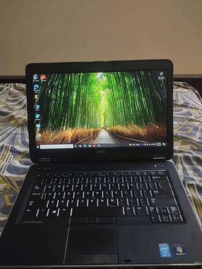 Dell Laptop Core i5 4th Generation
