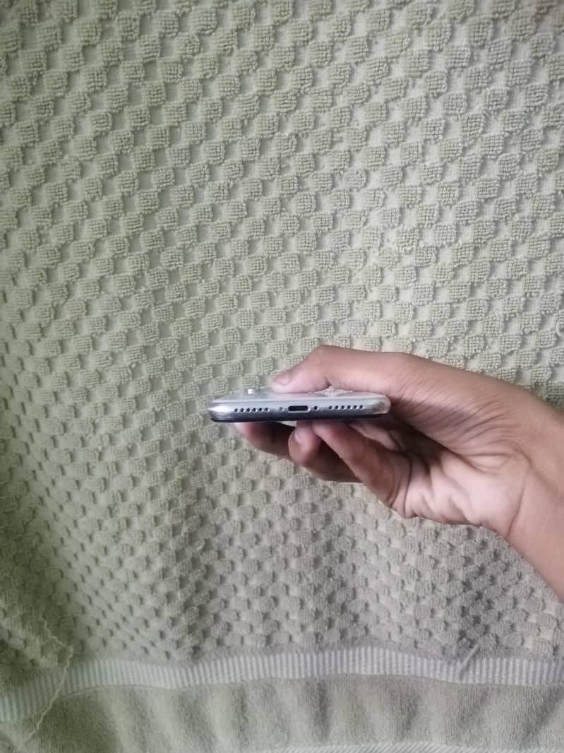 Apple iPhone X 2