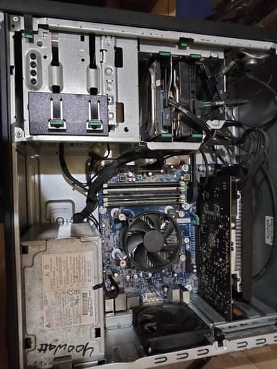 Gaming Pc Xeon (i7 4790) 4th generation 16gb ram 120ssd
