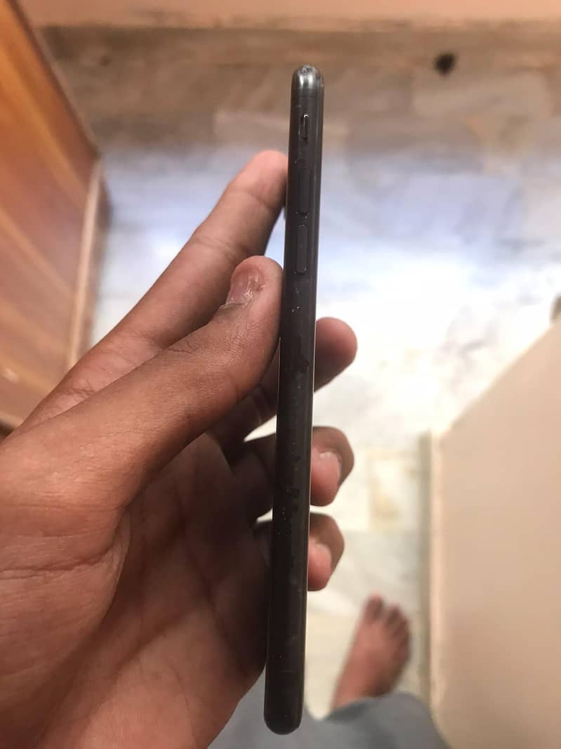 IPhone 7 All Okay 12