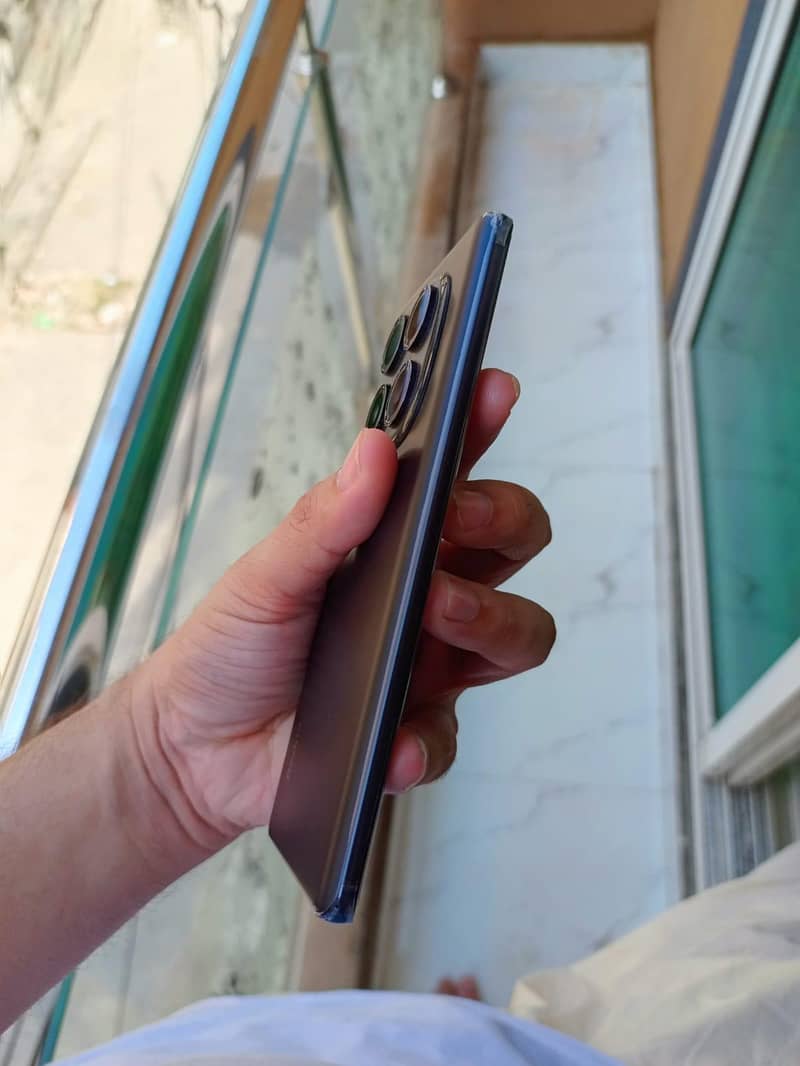Xiaomi Redmi Note 14 Pro 4