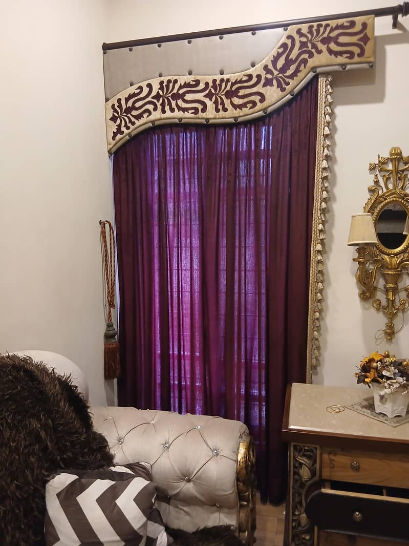 curtains 0
