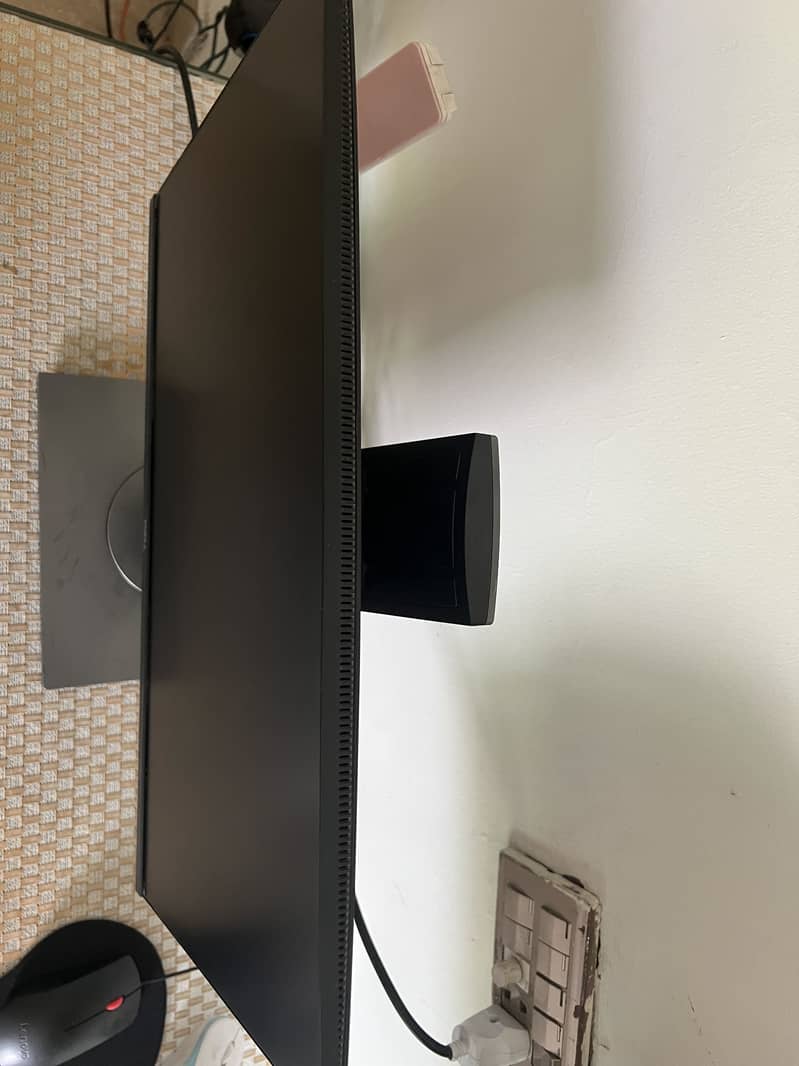 DELL 22” Borderless LED 3