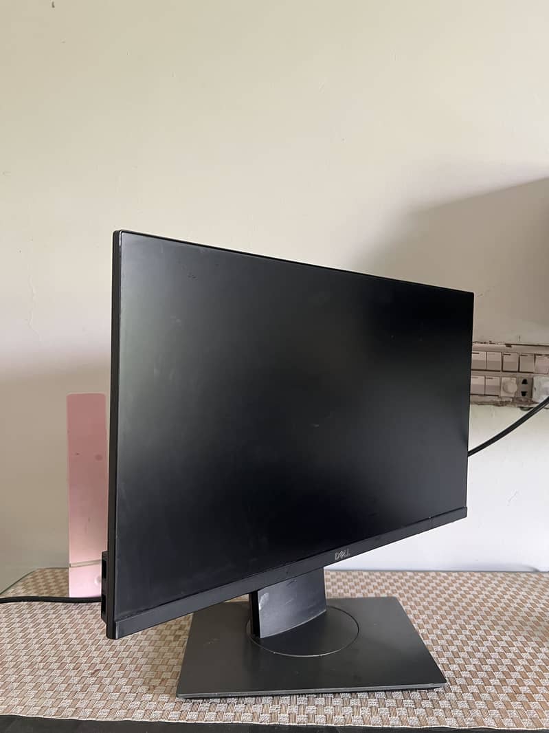DELL 22” Borderless LED 6