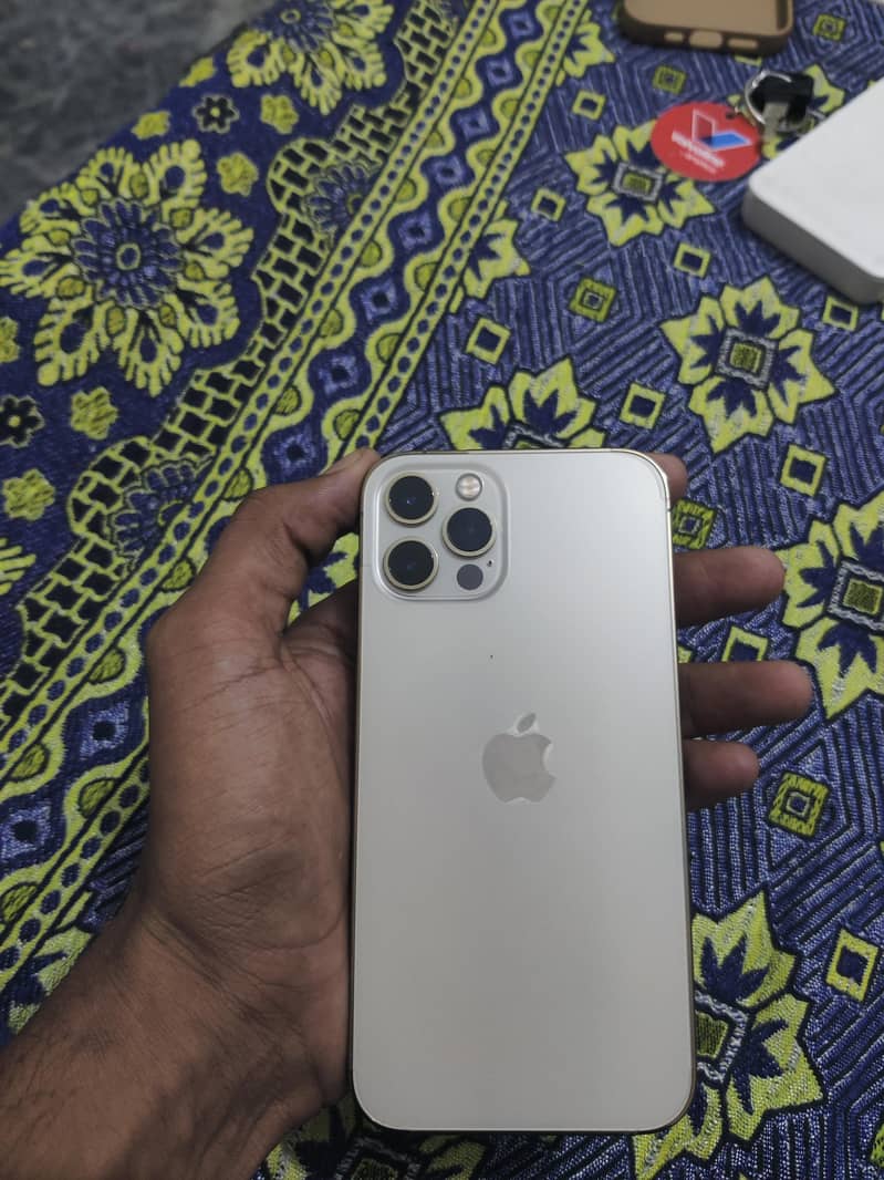 Apple iPhone 12 Pro 0