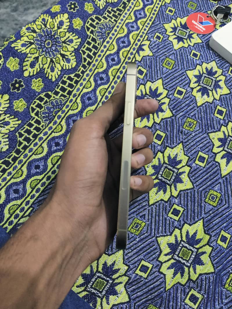 Apple iPhone 12 Pro 1