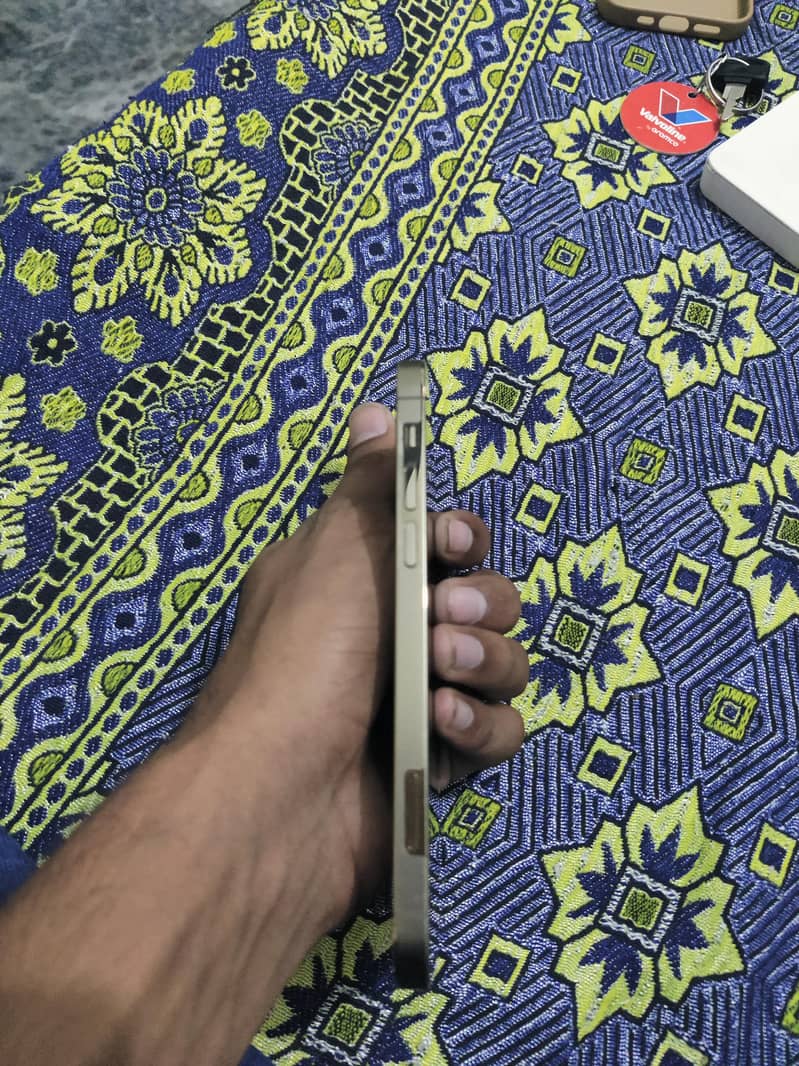 Apple iPhone 12 Pro 2