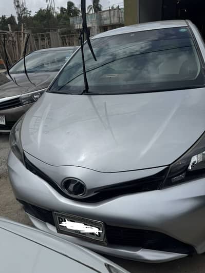 Toyota Vitz 2014