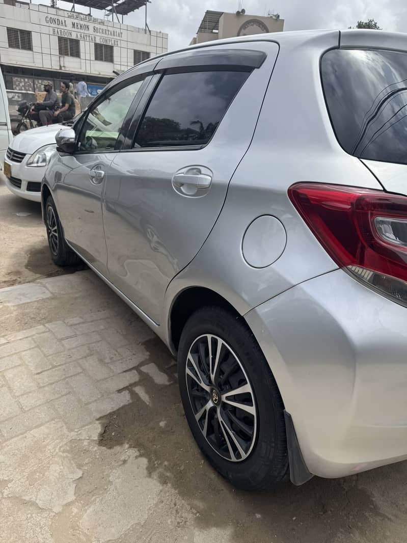 Toyota Vitz 2014 1