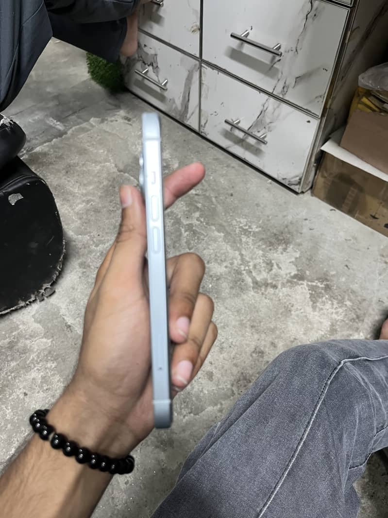 Apple iPhone 15 1
