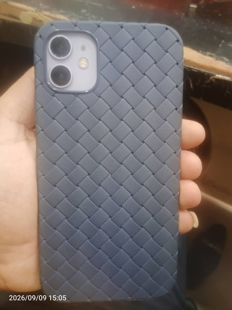 Apple iPhone 11 2