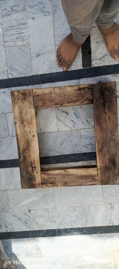 smal size fridge stand 20 inch