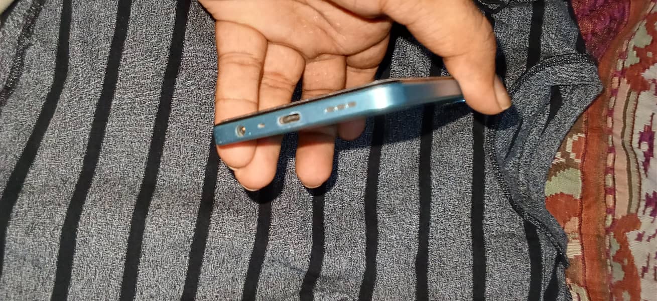 OPPO A78 3
