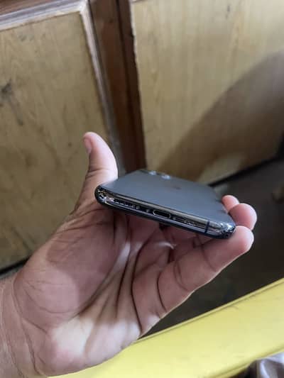 Apple iPhone 11 Pro