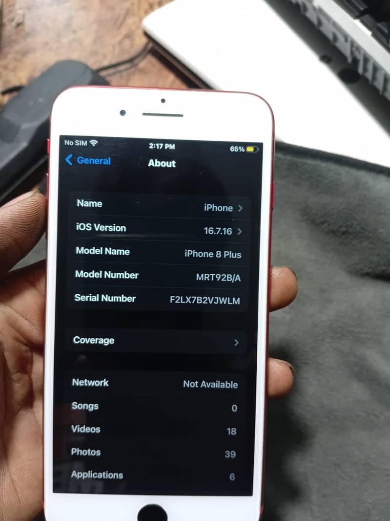 Apple iPhone 8 Plus 5