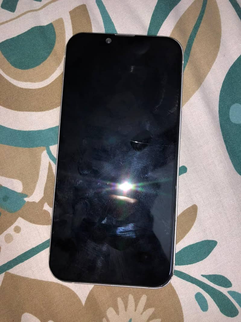 Apple iPhone 14 7