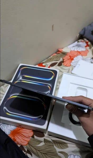 iPad pro m4 13 inch 03451838702 what's up contact