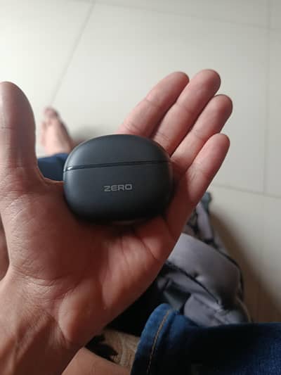 Zero Rover Pro earbuds only 10 days used