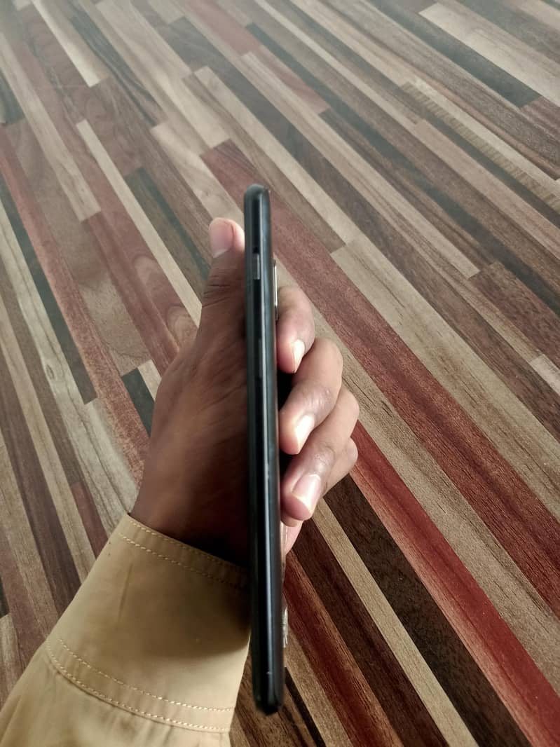 One Plus 6T 3