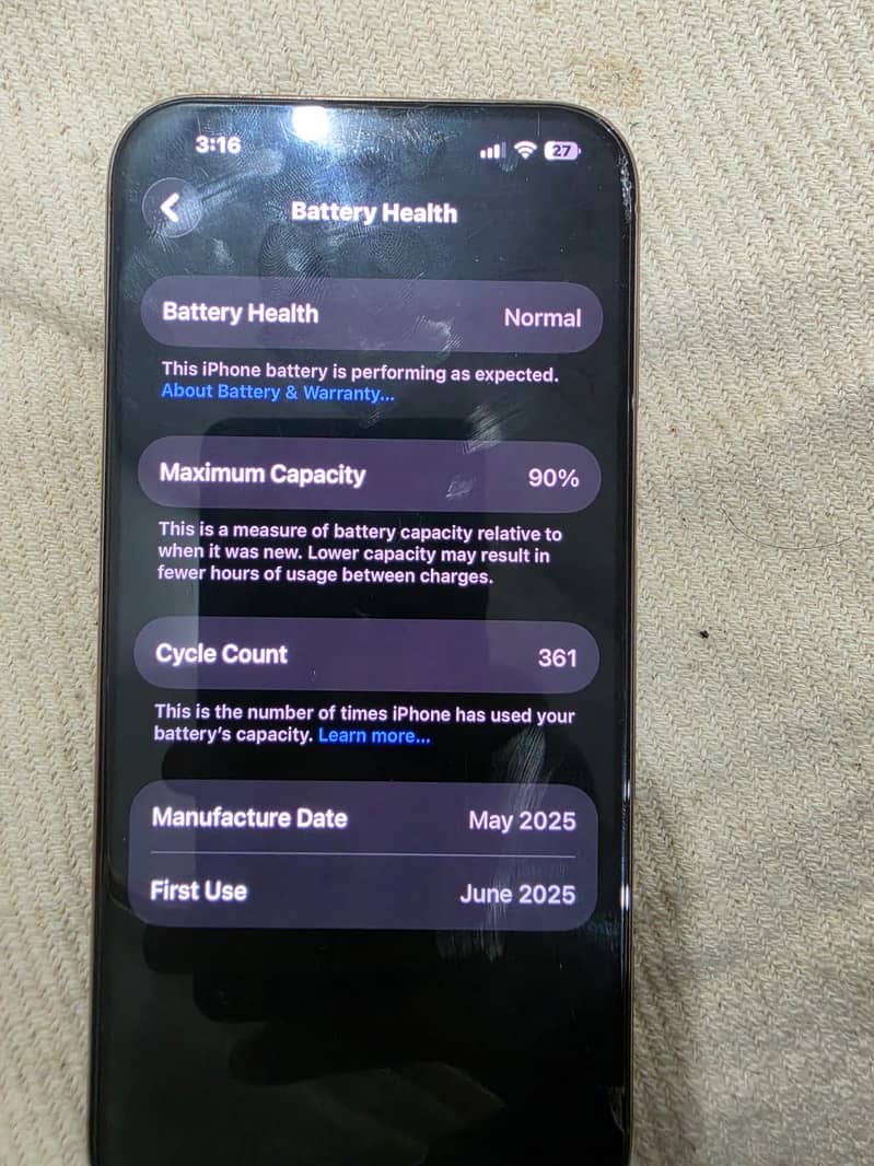 Apple iPhone 16 Pro Max 3