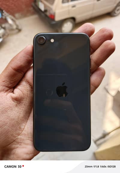 Apple iPhone SE