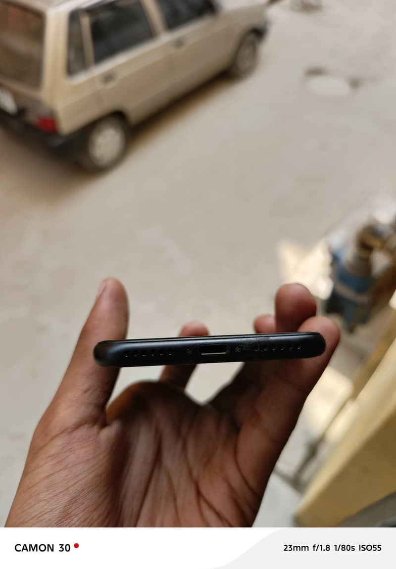 Apple iPhone SE 3