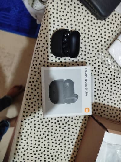 Redmi buds 8 lite