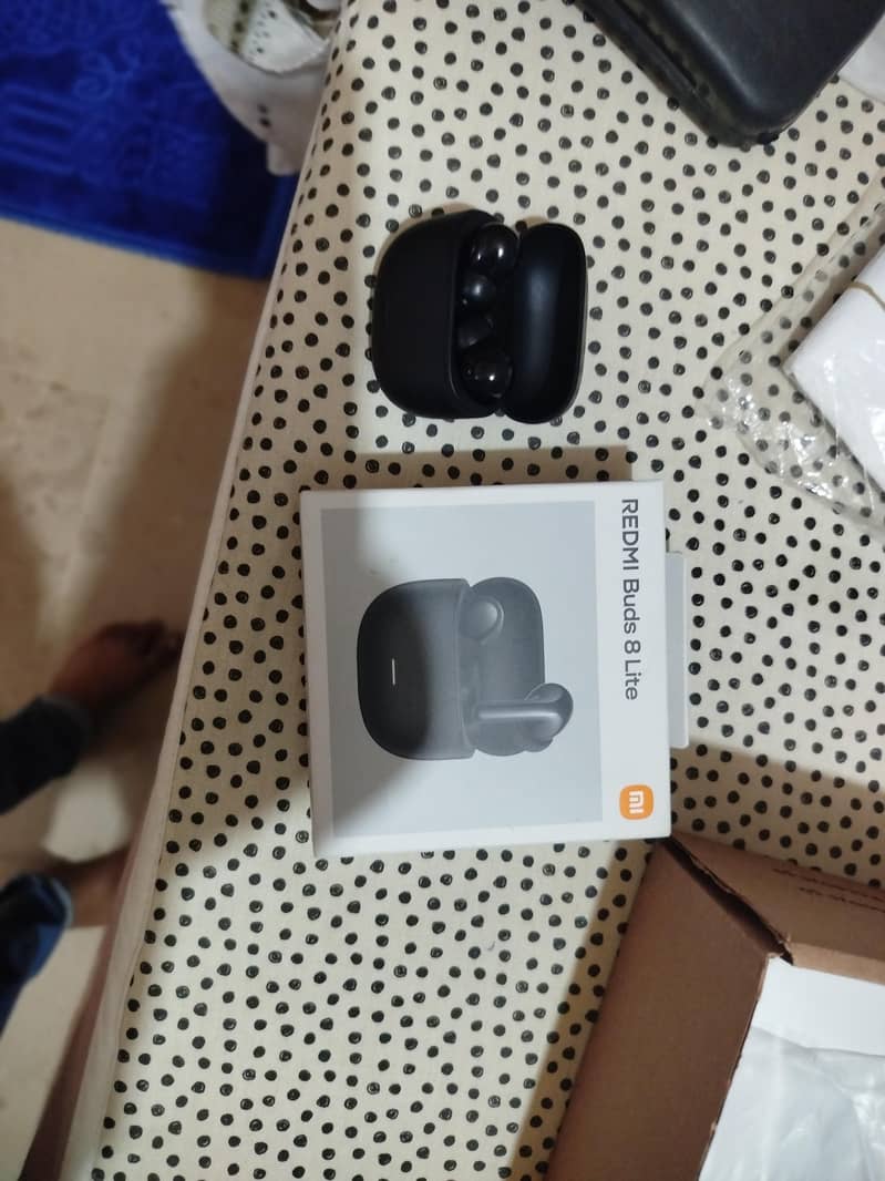 Redmi buds 8 lite 0