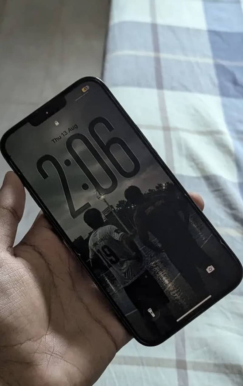 Apple iPhone 13 Pro Max 1