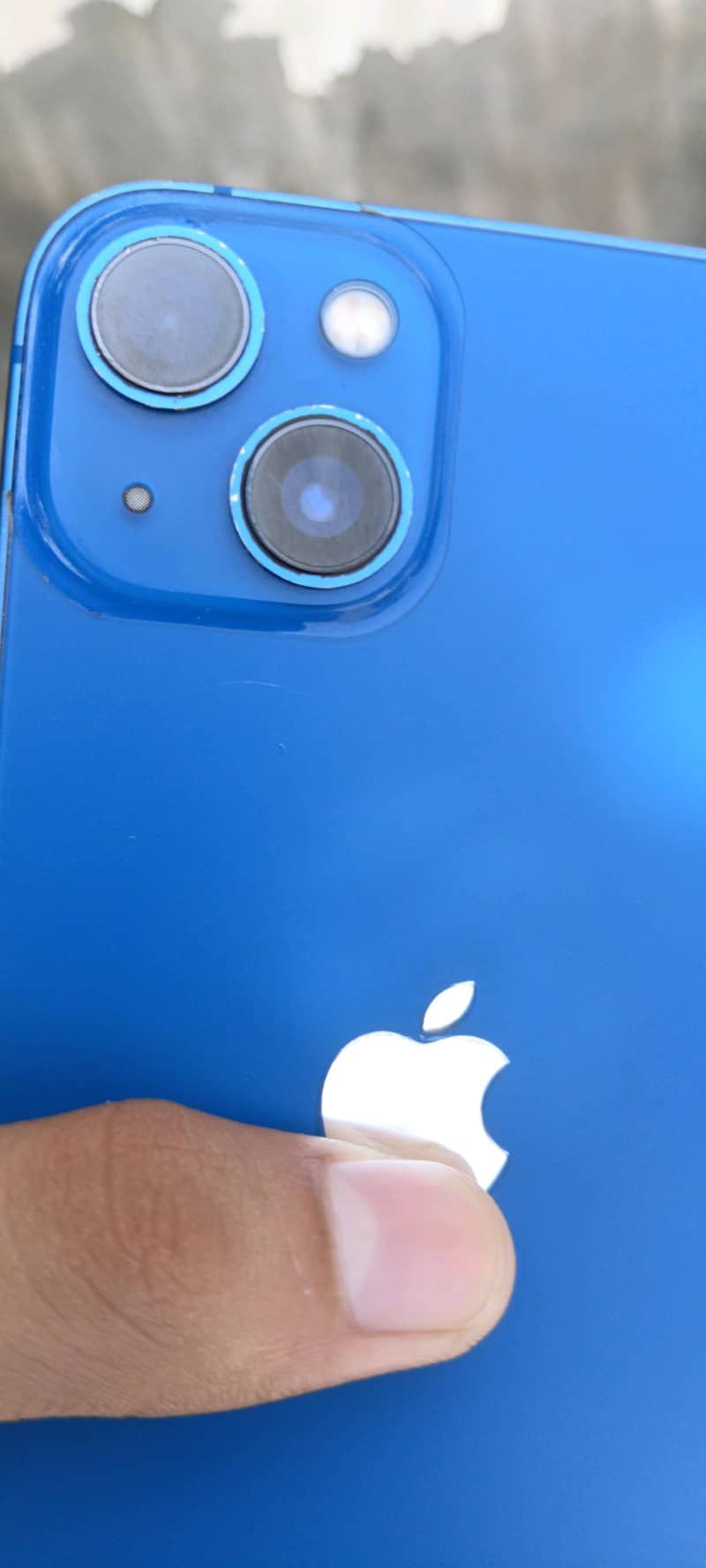 Apple iPhone 13 4