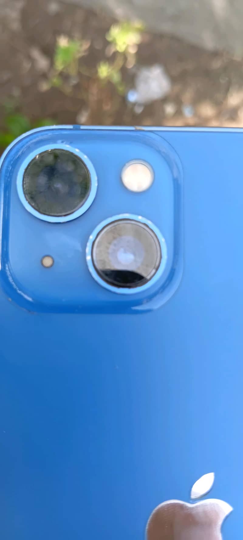 Apple iPhone 13 5