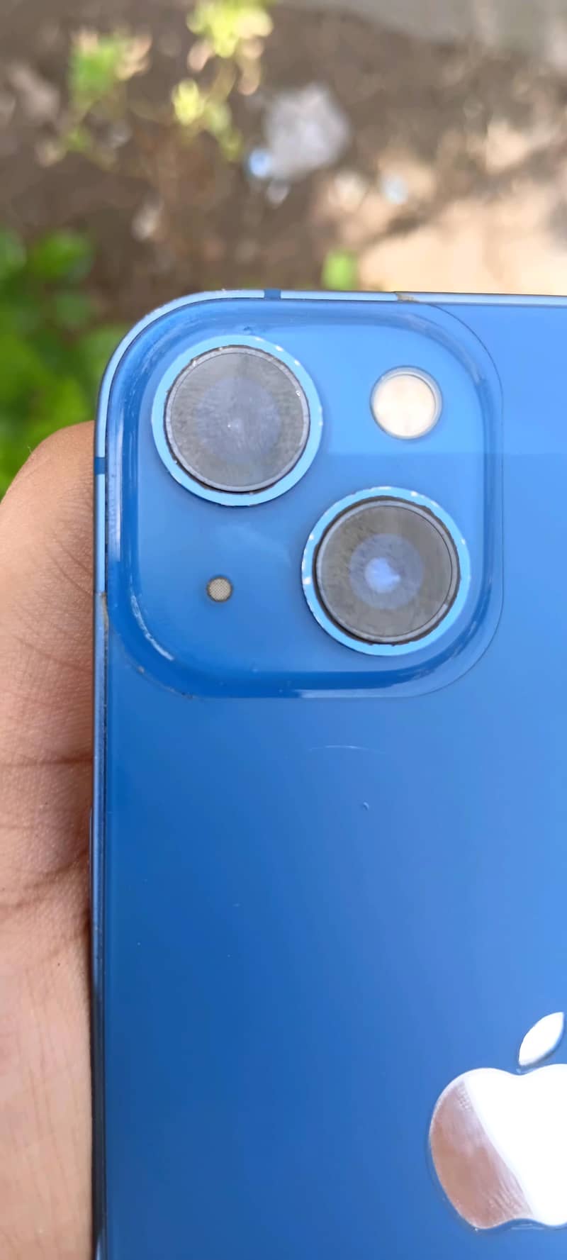 Apple iPhone 13 6