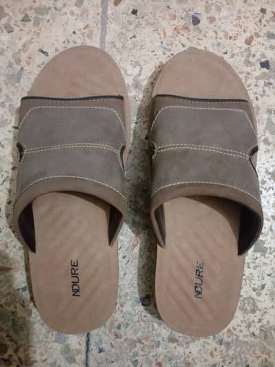 slippers