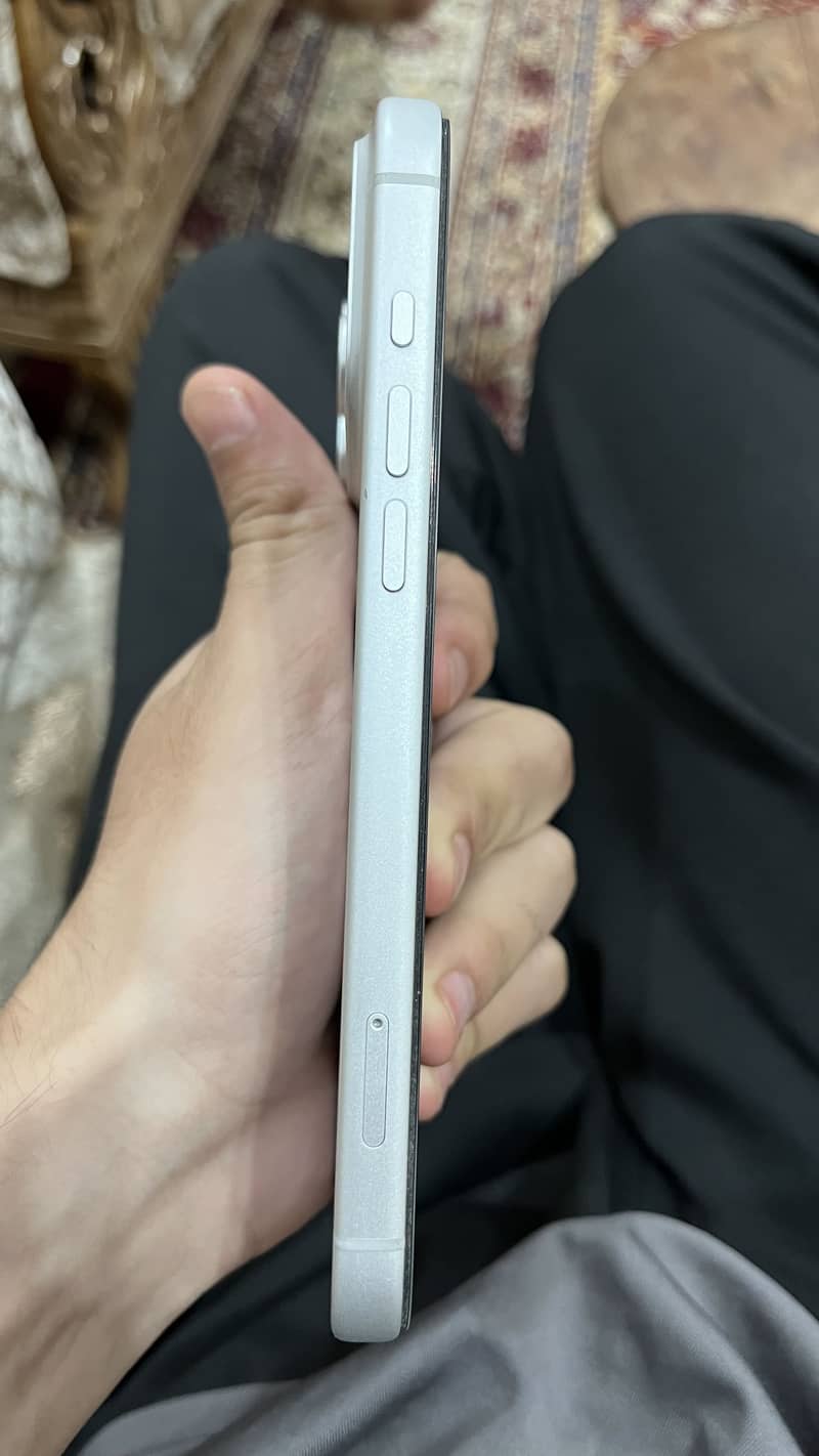 Apple iPhone 17 Pro Max 1