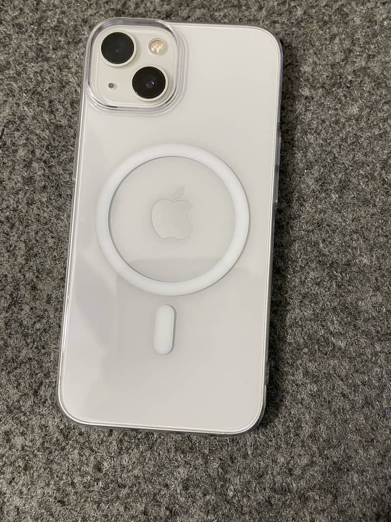 Apple iPhone 13 7