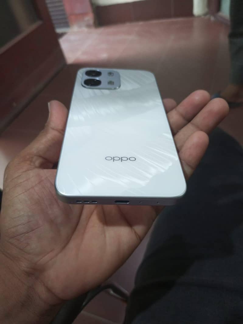 OPPO A6s 0