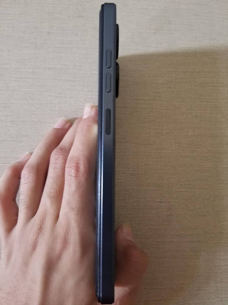 Tecno Spark 20C 3