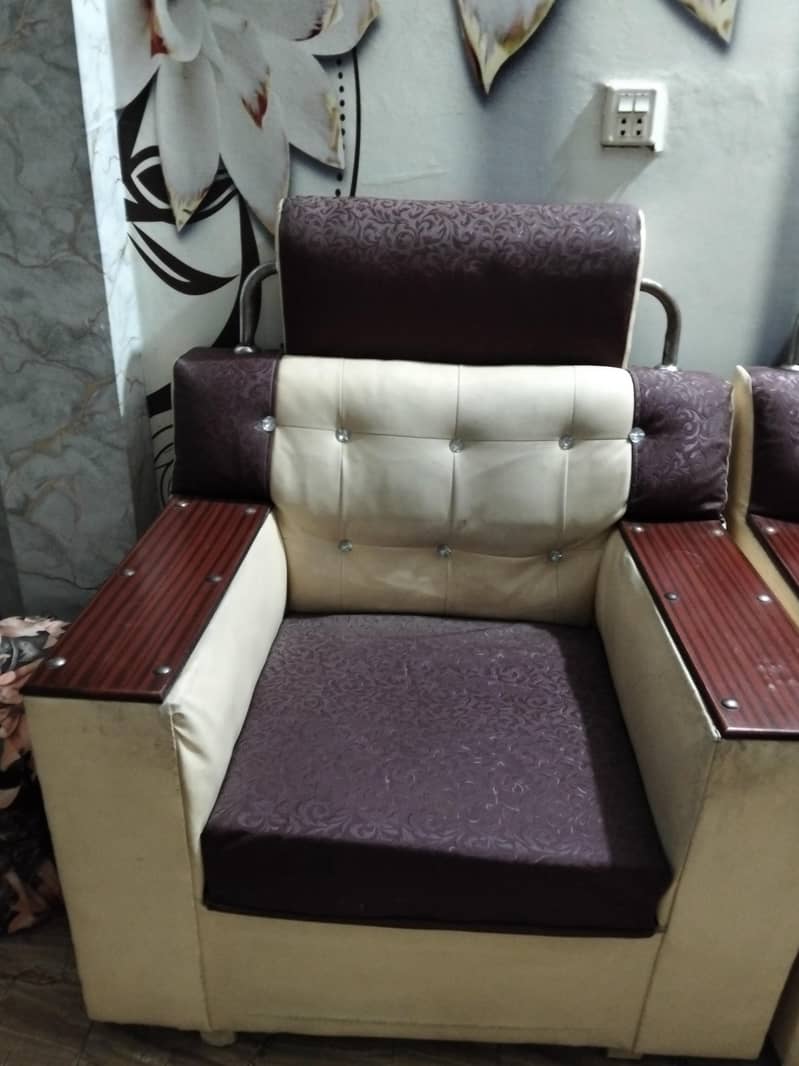 sofa set condition new 0