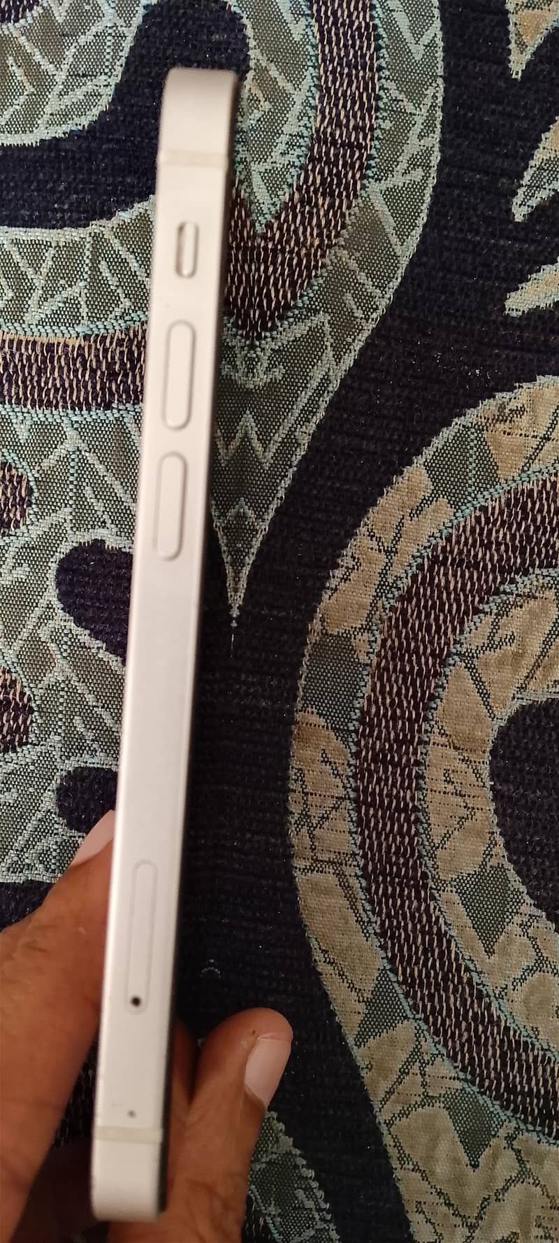Apple iPhone 12 mini 3